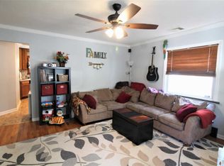 53 Grove St, Middletown, NJ 07748