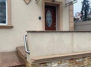 20 Spring St #2, Staten Island, NY 10304