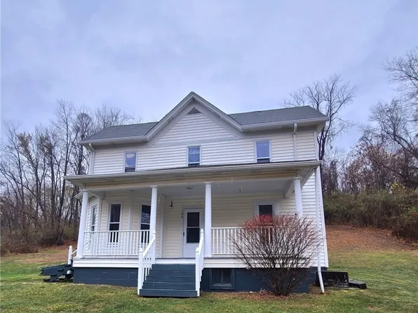 126 Mill Rd, Flushing, OH 43977