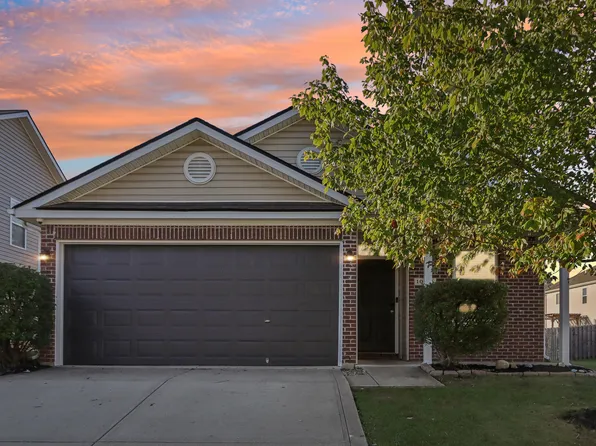 10245 New Dawn Pl, Avon, IN 46123