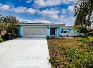 640 Fort Duquesna Dr, Sun City Center, FL 33573