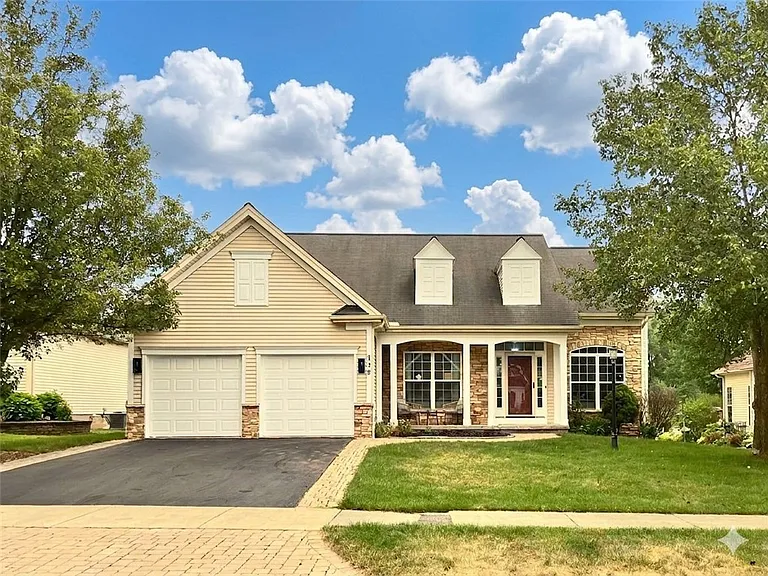 136 New Tudor Rd — Photo 1
