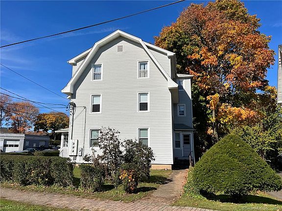 2nd image of 2 Lincoln Ave #1