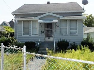 97 Columba St, Chicopee, MA 01020