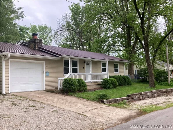 412 Jefferson St, Versailles, MO 65084