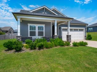 184 Redcroft Dr, Greer, SC 29651