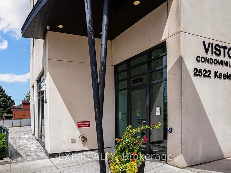2522 Keele St #704 — Photo 2