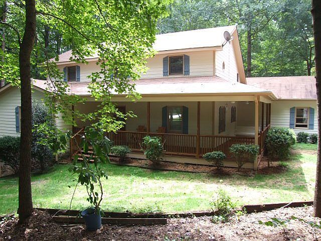 Country Home on 2 Acres