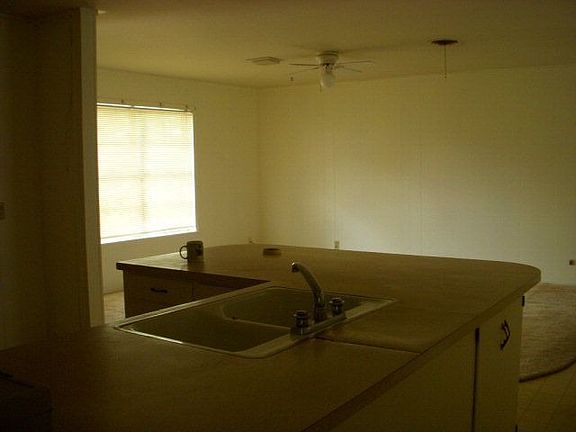 3rd image of 108 Royal Dr