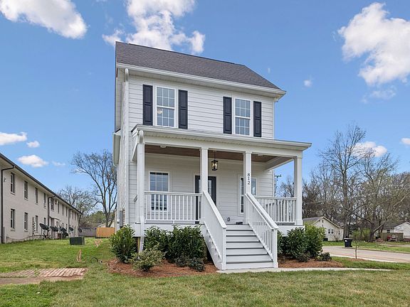 5th image of 812 Greenland Dr