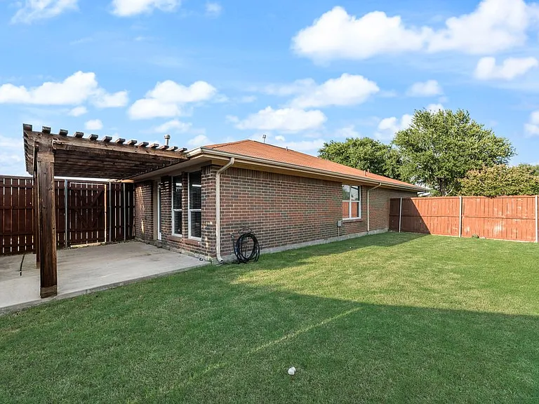 9139 Grand Canal Dr — Photo 30