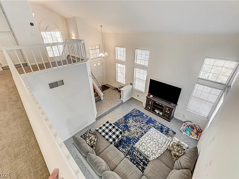 312 Windmere St — Photo 33