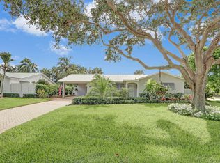 350 Venus Ave, Tequesta, FL 33469