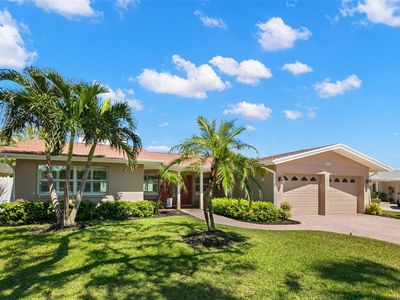 237 2nd St W, Tierra Verde, FL, 33715
