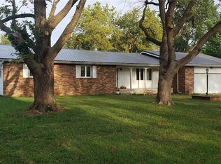 2030 Osage St, Lebanon, MO 65536