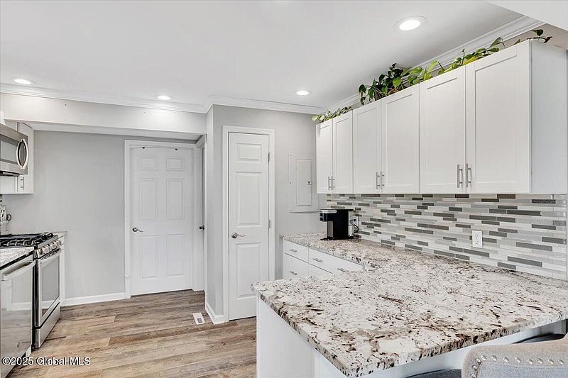 4th image of 36 Plaske Drive