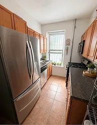 225 Bennett Avenue #6H