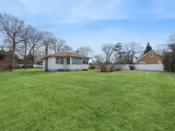 1504 Roanoke Avenue, Riverhead, NY 11901