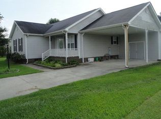 490 Cricket Ridge Rd, Mount Olive, NC 28365