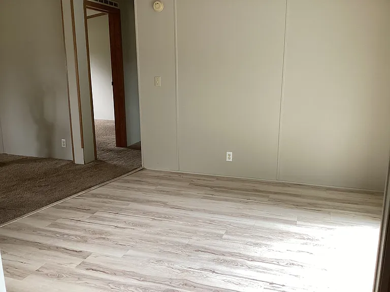 78 W Dague Rd — Photo 22