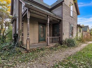 403 E North St, Crown Point, IN 46307