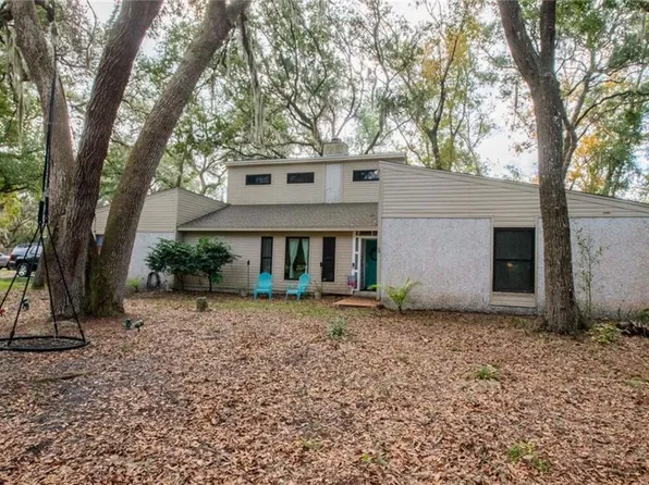 56 Cedar Dr, Saint Marys, GA 31558