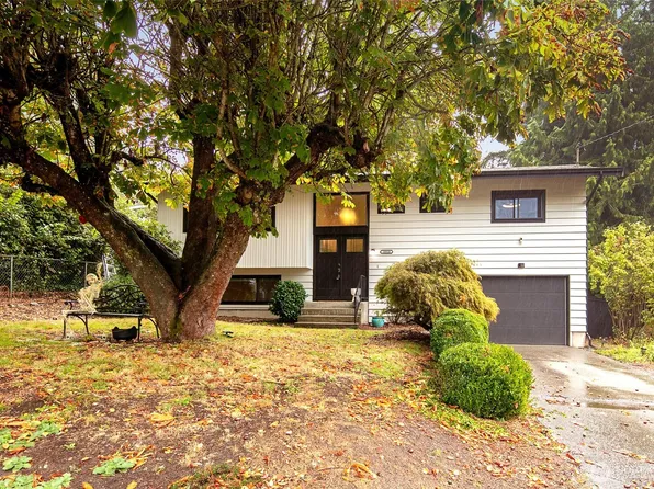 18910 71st Avenue NE, Kenmore, WA 98028