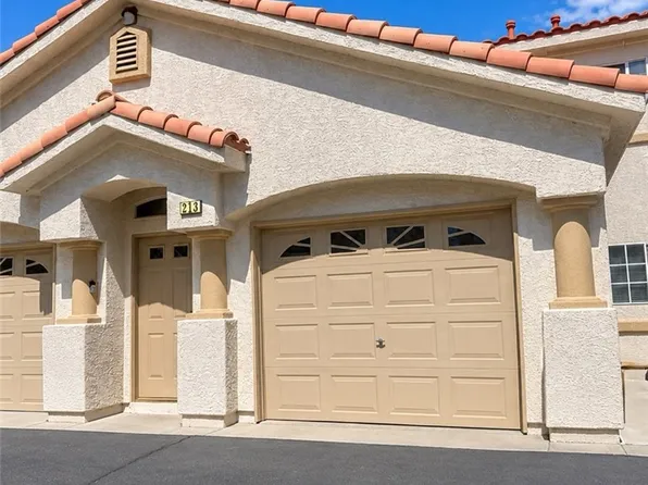 3327 Erva St Unit 213, Las Vegas, NV 89117