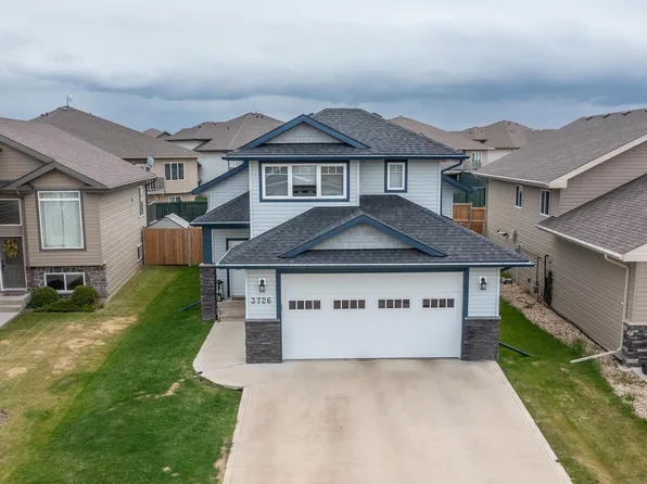 3726 Beau Vista Blvd, Bonnyville, AB T9N 0A9