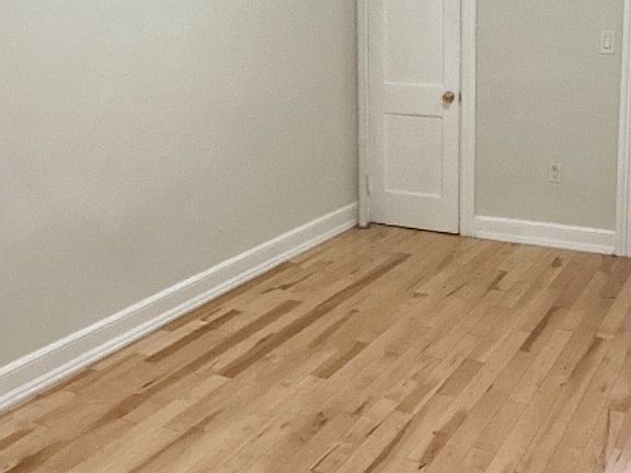 2nd image of 173 Wyckoff Ave APT 2L