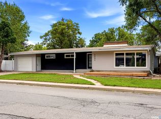 2251 Jubilee Avenue, Regina, SK S4S 3V3