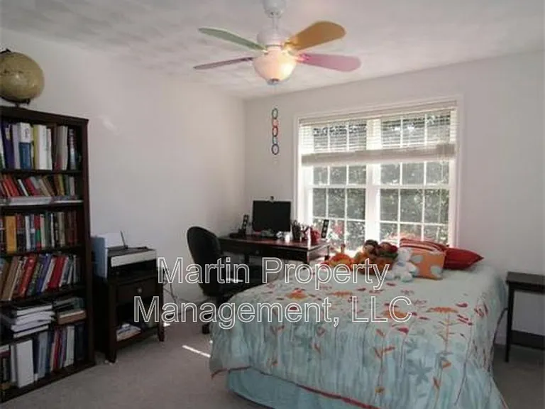 10 Blue Jay Cir #2 — Photo 7