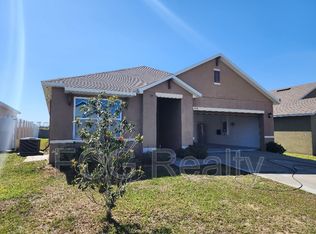 469 Nova Dr, Davenport, FL 33837