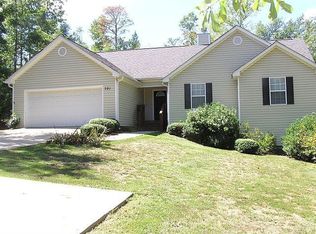 391 Strickland Cir, Colbert, GA 30628