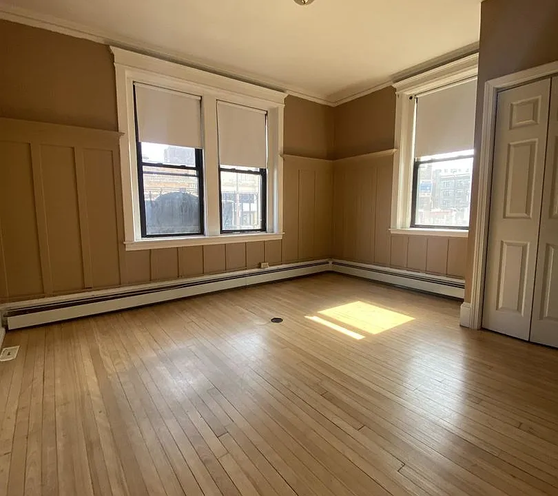 183 Harvard Ave #3-1