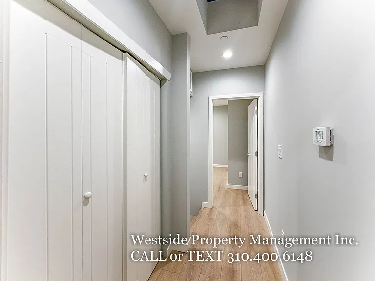 1823 N Van Ness Ave — Photo 25