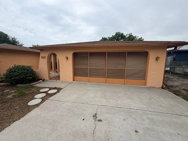 8625 Briar Patch Dr — Photo 2