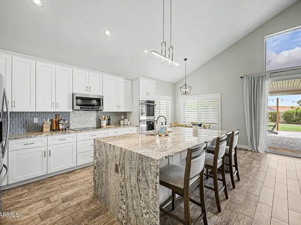 11809 S 45TH Street, Phoenix, AZ 85044