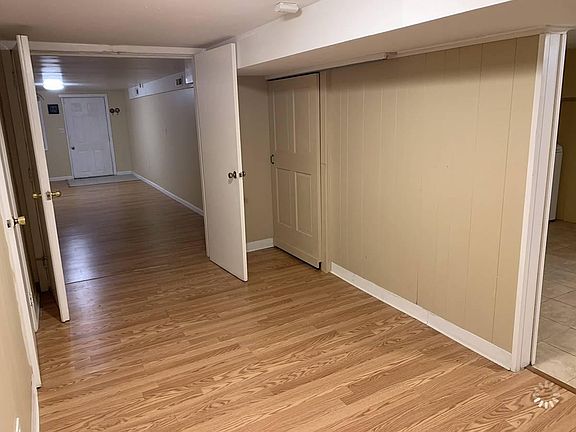 3rd image of 9 Arden Craig Dr
