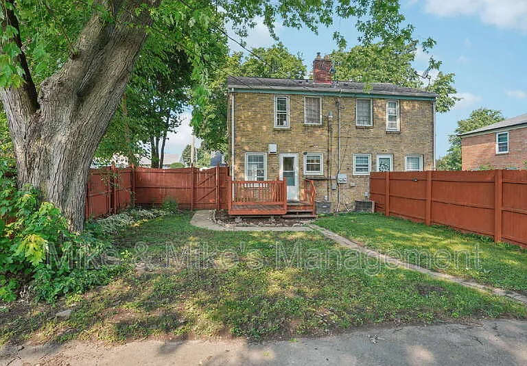 3860 S Brust Ave — Photo 29