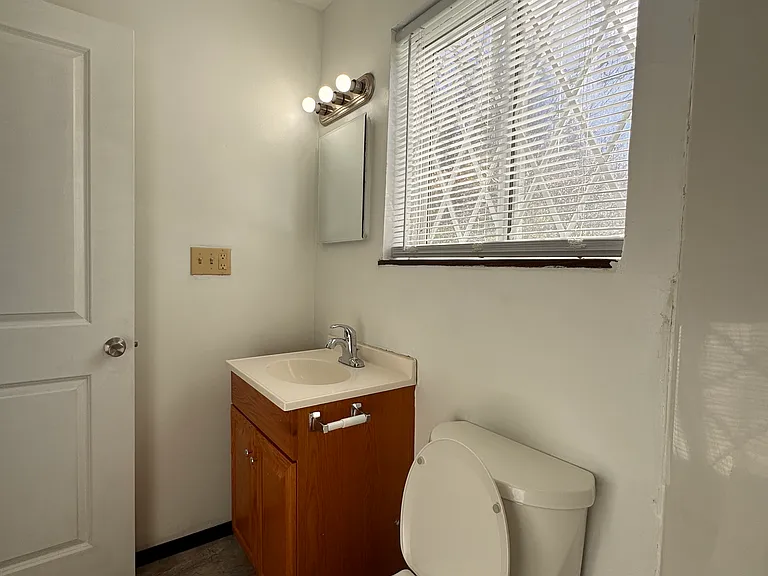 89 Palomino Dr #8 — Photo 8