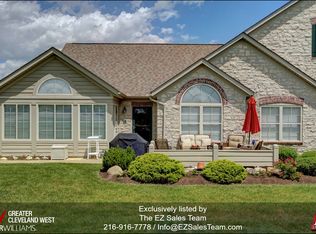 2800 Canterbury Cir, Port Clinton, OH 43452