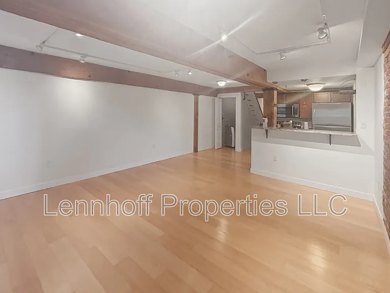 240 Jackson St #309 — Photo 8
