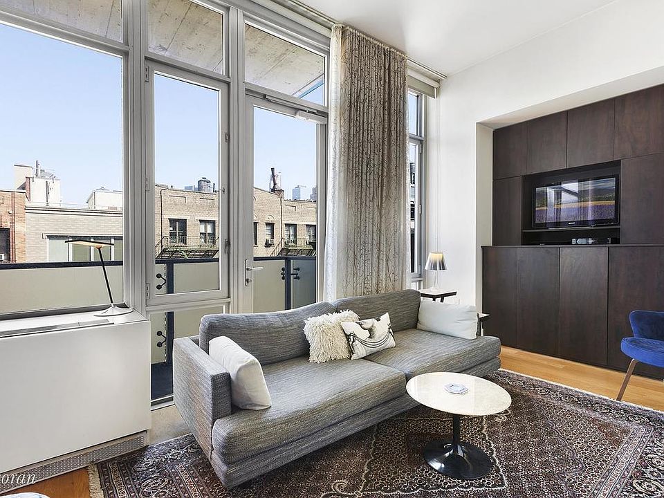 1st image of 464 W 44th St APT 7H