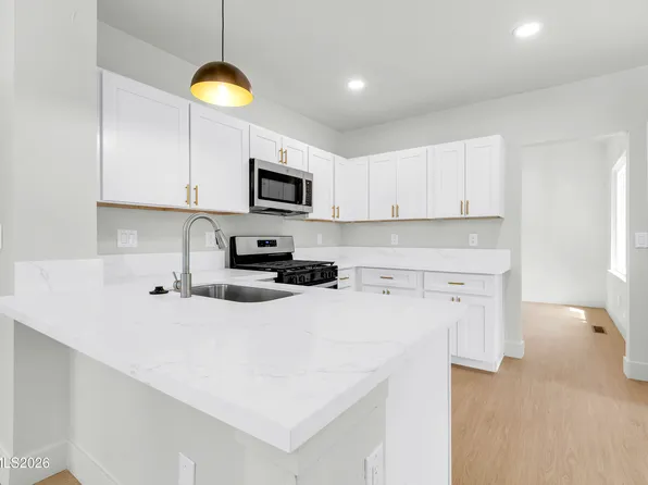 3198 Joshuapark Dr, Reno, NV 89502