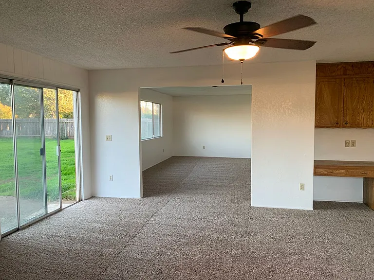3469 Alta Mesa Dr — Photo 4