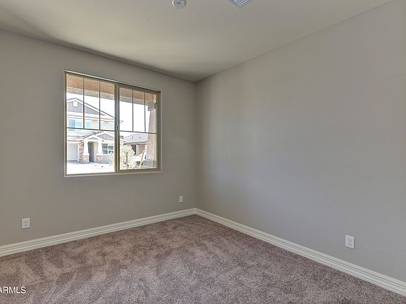 3rd image of 17332 W ACACIA Drive