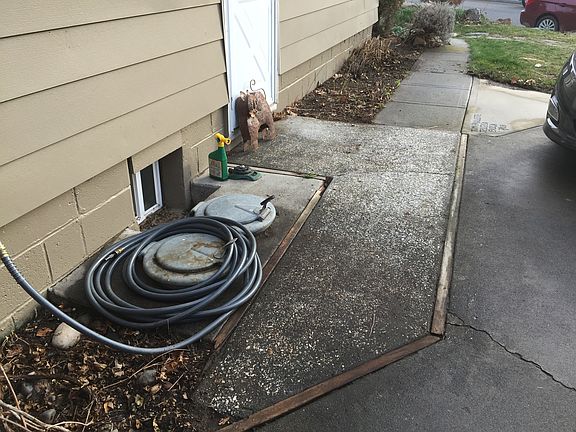 3rd image of 1502 Kimball Ave