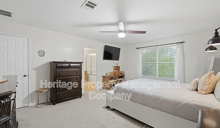 2909 Ashwood Rd — Photo 29
