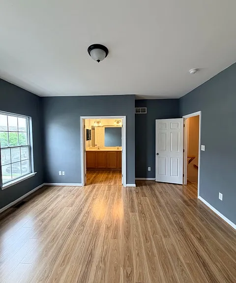 319 S Parkway Dr — Photo 9